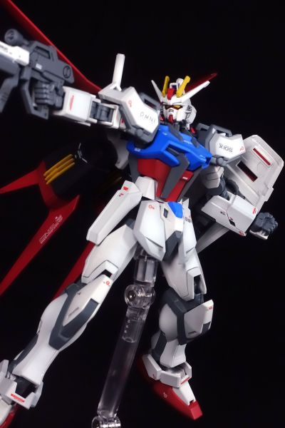 HGCE 机动战士高达 SEED GAT-X105+AQM/E-X01 翔翼型强袭高达