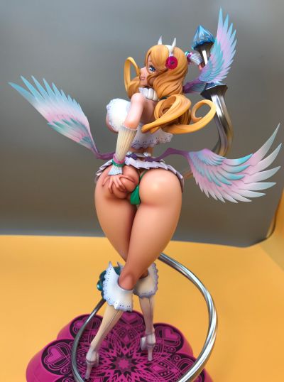 绝对纯白魔法少女 阿久津琦拉拉