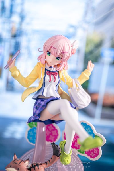 街角魔族 吉田优子 制服版