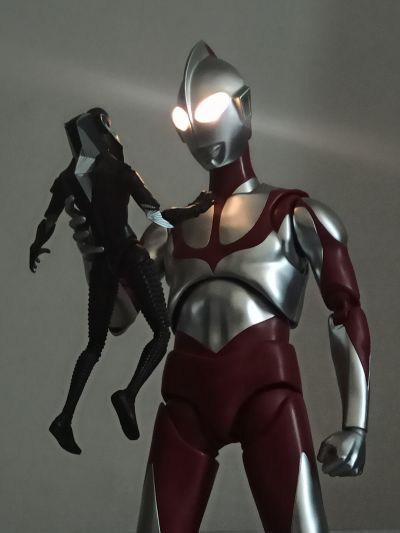 S.H.Figuarts 新·奥特曼 美弗拉斯