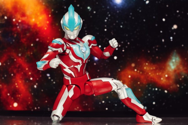 S.H.Figuarts 银河奥特曼