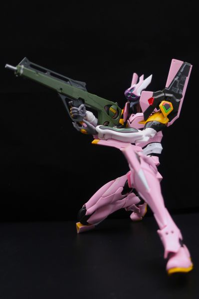 RG 福音战士新剧场版：Q 泛用人型决战兵器 人造人EVA 正规实用型(Wille Custom) 8号机α