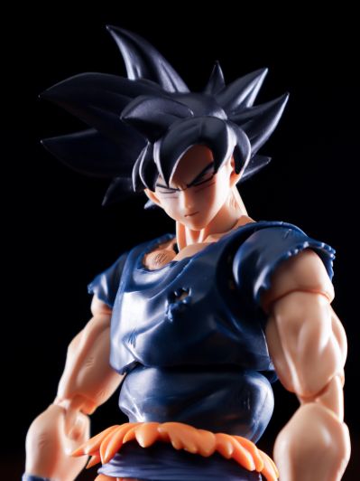 S.H.Figuarts 龙珠超 孙悟空 自在极意功 “兆”