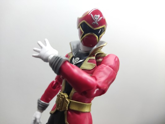 S.H.Figuarts(真骨雕制法)    豪快红