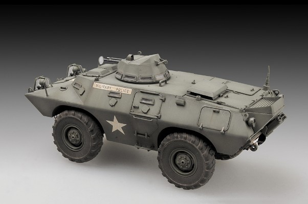 编号:07439 1/72 装甲车辆系列 美国M706“突击队”装甲车(越战型)