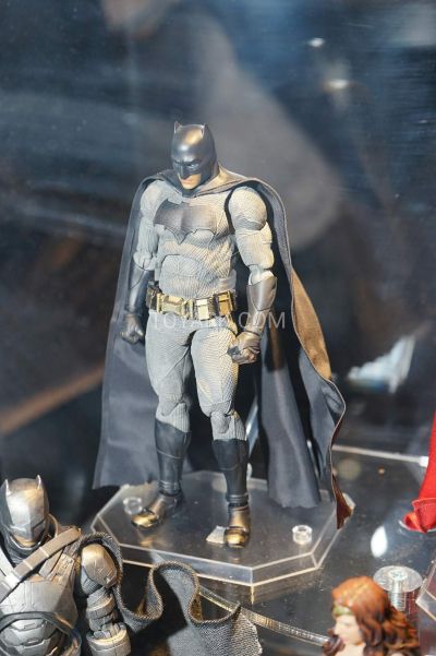 MAFEX No.017 BATMAN 『蝙蝠侠 vs 超人 正义黎明』