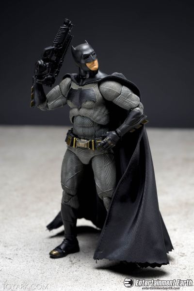 MAFEX No.017 BATMAN 『蝙蝠侠 vs 超人 正义黎明』