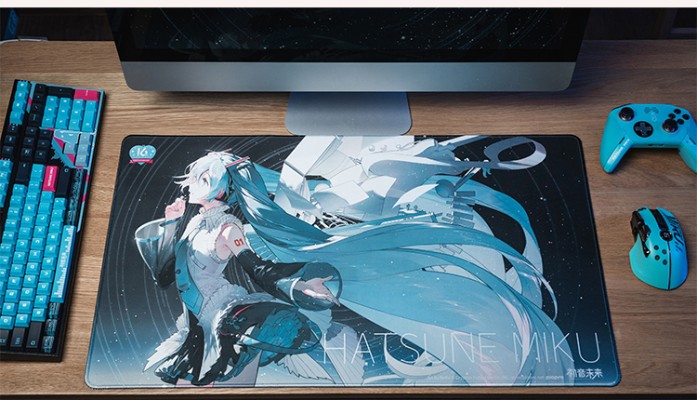 初音未来 16周年鼠标垫