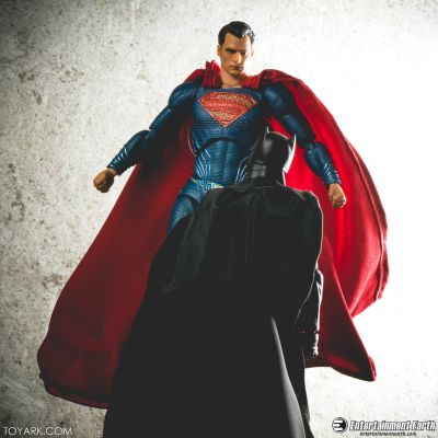 MAFEX No.018 MAFEX SUPERMAN 『蝙蝠侠 vs 超人 正义黎明』