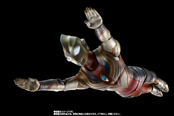 S.H.Figuarts(真骨雕制法) 闪耀迪迦
