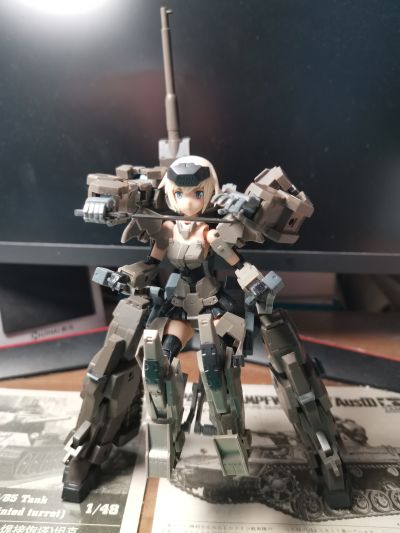 机甲少女 轰雷改 与 动力服组件 轰雷
