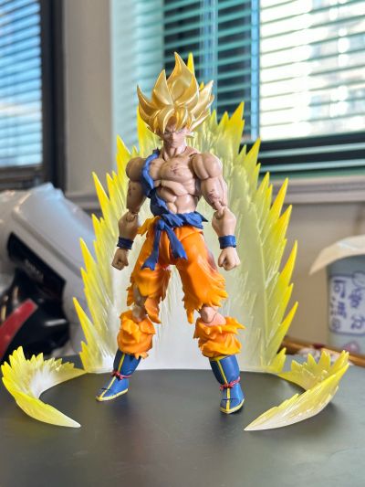S.H.Figuarts 龙珠Z 超级赛亚人孙悟空-展会限定版-