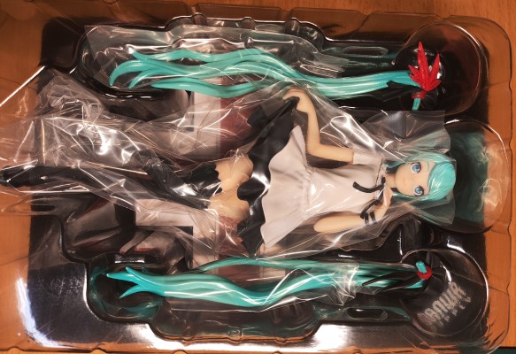 Luminasta 初音未来 歌姬计划 MEGA 39's  初音未来-世界第一公主