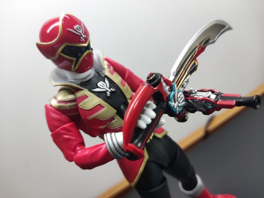 S.H.Figuarts(真骨雕制法)    豪快红