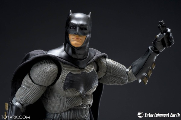 MAFEX No.017 BATMAN 『蝙蝠侠 vs 超人 正义黎明』