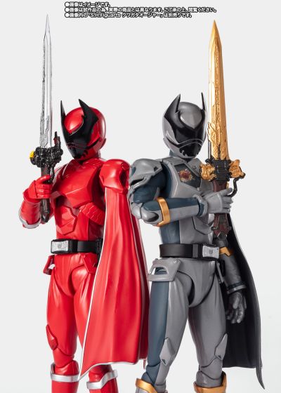 S.H.Figuarts 虫王战队超王者 大甲虫王者