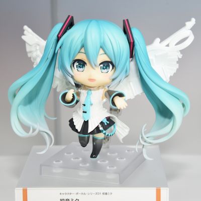 粘土人#2222 初音未来 16周年纪念款