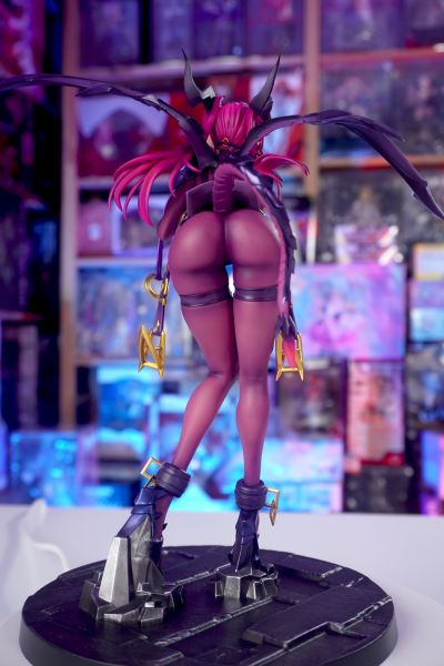 龙姬士 柯丽蒂丝
