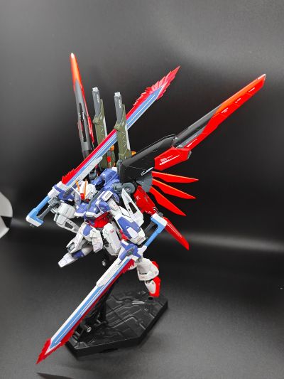 RG 1/144  命运脉冲高达
