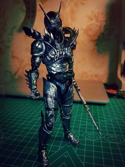 S.H.Figuarts 假面骑士暗日（BLACK SUN） 假面骑士影月