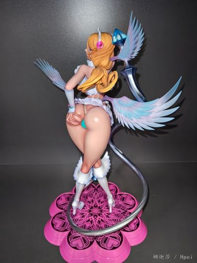 绝对纯白魔法少女 阿久津琦拉拉