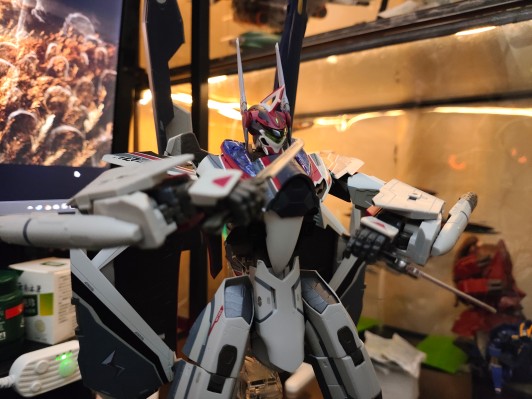 DX超合金 超时空要塞DELTA 绝对LIVE VF-31AX  卡伊洛斯 进阶型 （米拉吉·法莉娜·吉纳斯专用机）
