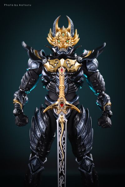 S.H.Figuarts 牙狼 照耀黑暗之人 黄金骑士 牙狼（流牙版）