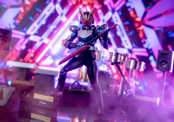 S.H.Figuarts   假面骑士娜猫 节拍形态