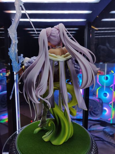 暗黑精灵村 第2村民 莱拉