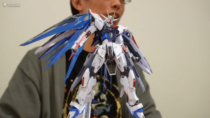 METAL BUILD 机动战士高达SEED 自由高达 CONCEPT 2 SNOW SPARKLE