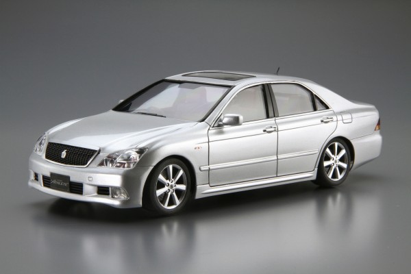 汽车模型系列 No.118  丰田 GRS182皇冠皇家轿车G / Athlete G 2003