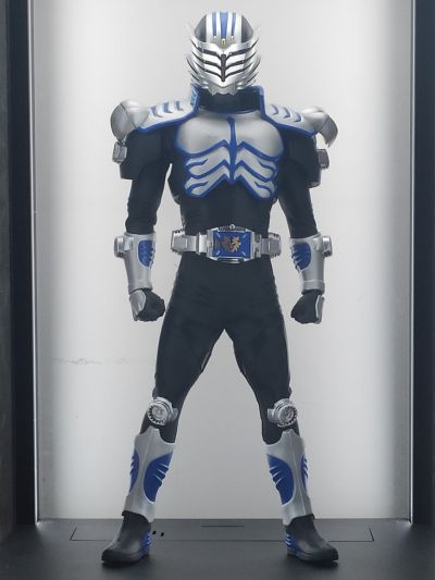 REAL ACTION HEROES-505 DX 假面骑士アックス(KAMEN RIDER DRAGON KNIGHT)