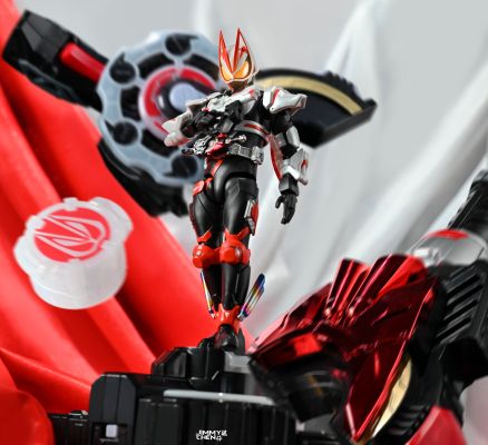 S.H.Figuarts   假面骑士娜猫 节拍形态