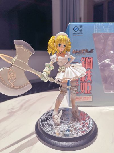 女皇之刃 鋼鉄姫ユーミル 1st attack 通常版 