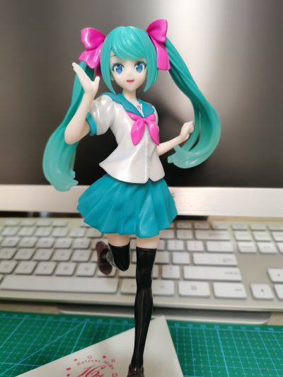 Luminasta  初音未来16周年纪念 原画师：KEI