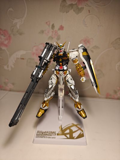 METAL BUILD  机动战士高达SEED ASTRAY  异端高达金色机（新生强袭版）