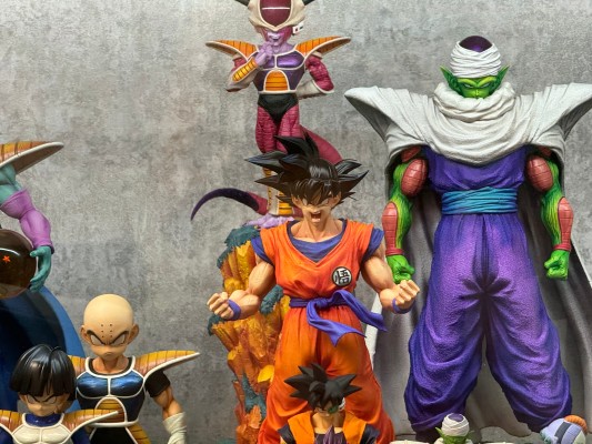 S.H.Figuarts 龙珠Z 超级赛亚人孙悟空-展会限定版-