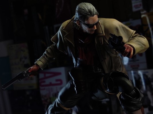 PlayArts改 MGS V 幻痛 山猫