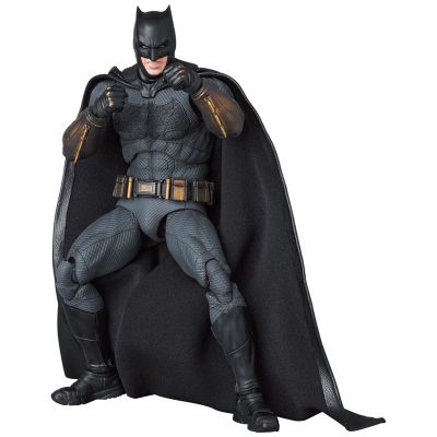 MAFEX 编号222  蝙蝠侠（正义联盟：扎克·施奈德版）