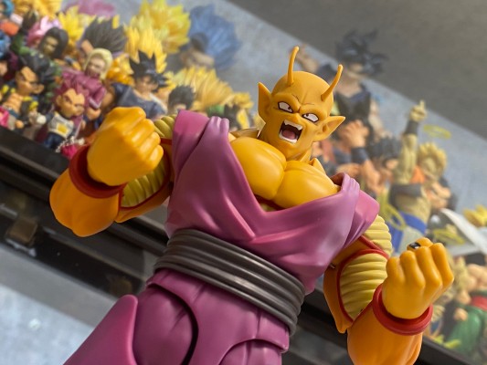 S.H.Figuarts   橙色比克