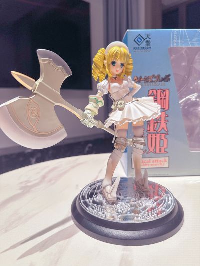 女皇之刃 鋼鉄姫ユーミル 1st attack 通常版 