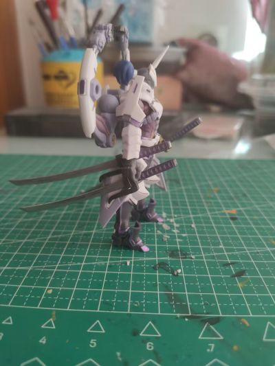 六角机牙 Governor EX Armor Type: 白麟角