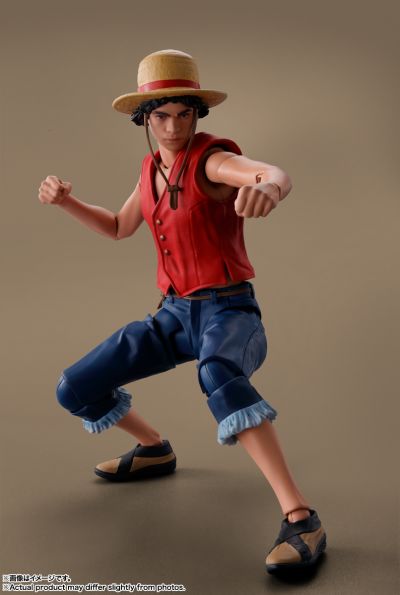 S.H.Figuarts 网飞真人剧集 航海王 蒙奇·D·路飞