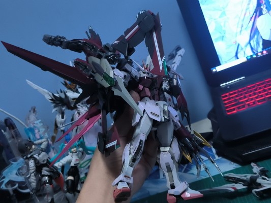 METAL BUILD 机动战士高达SEED DESTINY ASTRAY 神兵型强袭装备（新生强袭版）