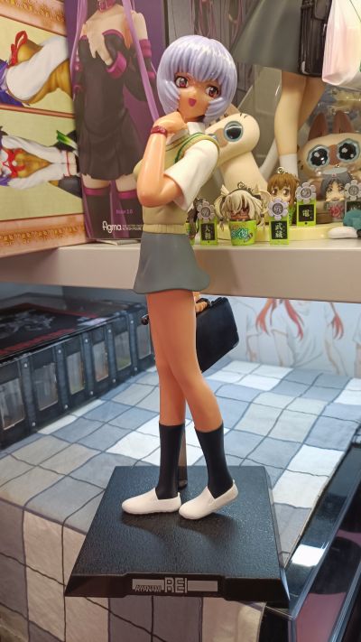 EVA 明日香 High Grade School Uniform Figure 
