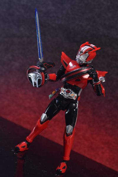 Figure-rise Standard  假面骑士驰骑 假面骑士驰骑 飙速型