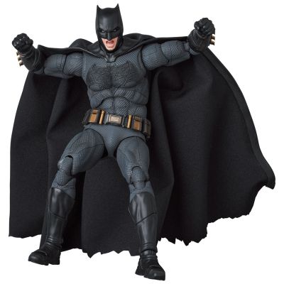 MAFEX 编号222  蝙蝠侠（正义联盟：扎克·施奈德版）
