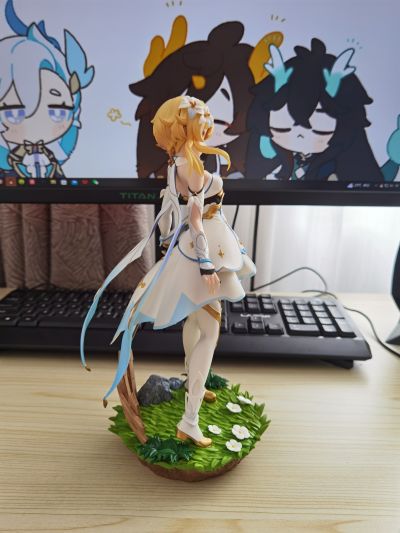 原神  荧