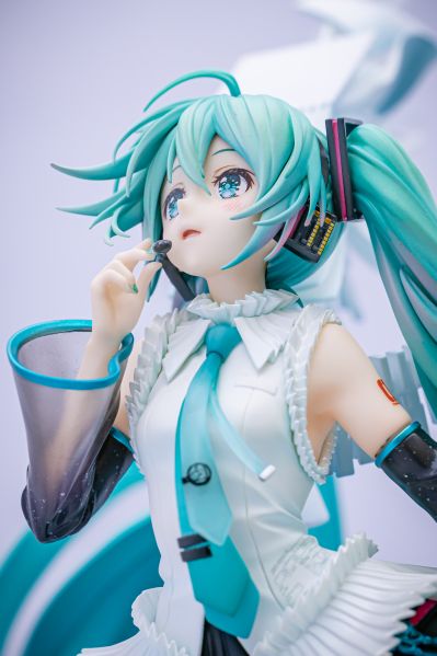 初音未来  16周年纪念款