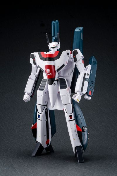 1/60一体变形VF-1S 冲锋女武神 一条辉专用 电影版（超时空要塞 可曾记得爱）